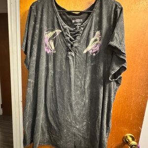 Torrid Size 5 Beetlejuice Graphic Tee